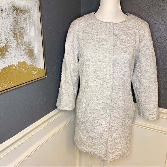 Marella Jackets & Blazers - Marella jewel neckline jacket w embossed detailing